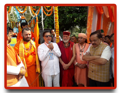 Swamiji With Dr Harshwardhan Ji